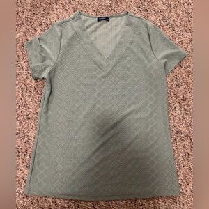 Sage V-Neck Textured Women's Tee